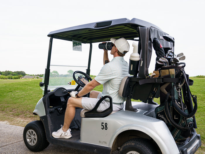 Golf tumbler fits in golf cart